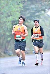 BIB: 2010, 22373
                            <button type="button" onclick="openModal(10119492)" class="btn btn-primary btn-sm float-right btn-popup" data-toggle="modal" data-target=".modal-high-quality">
                        <i class="fas fa-shopping-cart"></i> Add to Cart
                    </button>
                                            <button type="button" onclick="isThisMe(10119492, true)" class="btn btn-success btn-sm float-right btn-popup btn-isme hidden" data-toggle="tooltip" data-placement="bottom" title="นี่คือรูปของคุณใช่ไหม คลิกที่นี่เพื่อเอาเข้าอัลบั้ม">
                        <i class="fas fa-plus"></i> Add to album
                    </button>
                    <button type="button" onclick="isThisMe(10119492, false)" class="btn btn-warning btn-sm float-right btn-popup btn-isnotme hidden">
                        <i class="fas fa-ban"></i> Remove from album
                    </button>